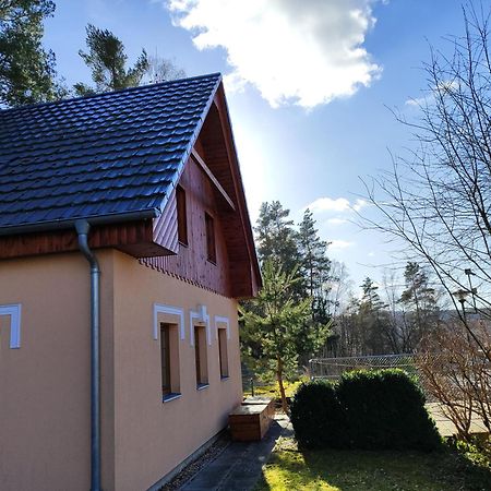 Chaty Kolodeje - Ubytovani U Reky V Soukromem Arealu-Orange Kolodeje nad Luznici Esterno foto