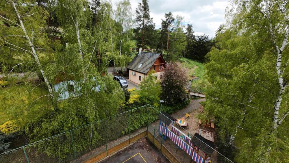 Chaty Kolodeje - Ubytovani U Reky V Soukromem Arealu-Orange Kolodeje nad Luznici Esterno foto